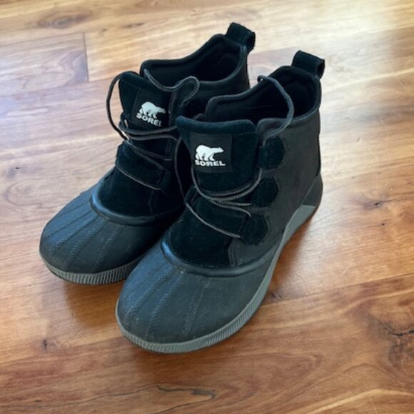 Sorel Women's Out N About™ III Classic Boot - Picture 1 of 4